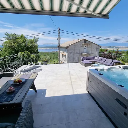 Case de vacanță Rigo 8 Pax *
